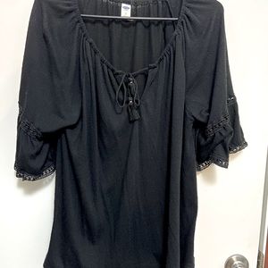 Black old navy blouse